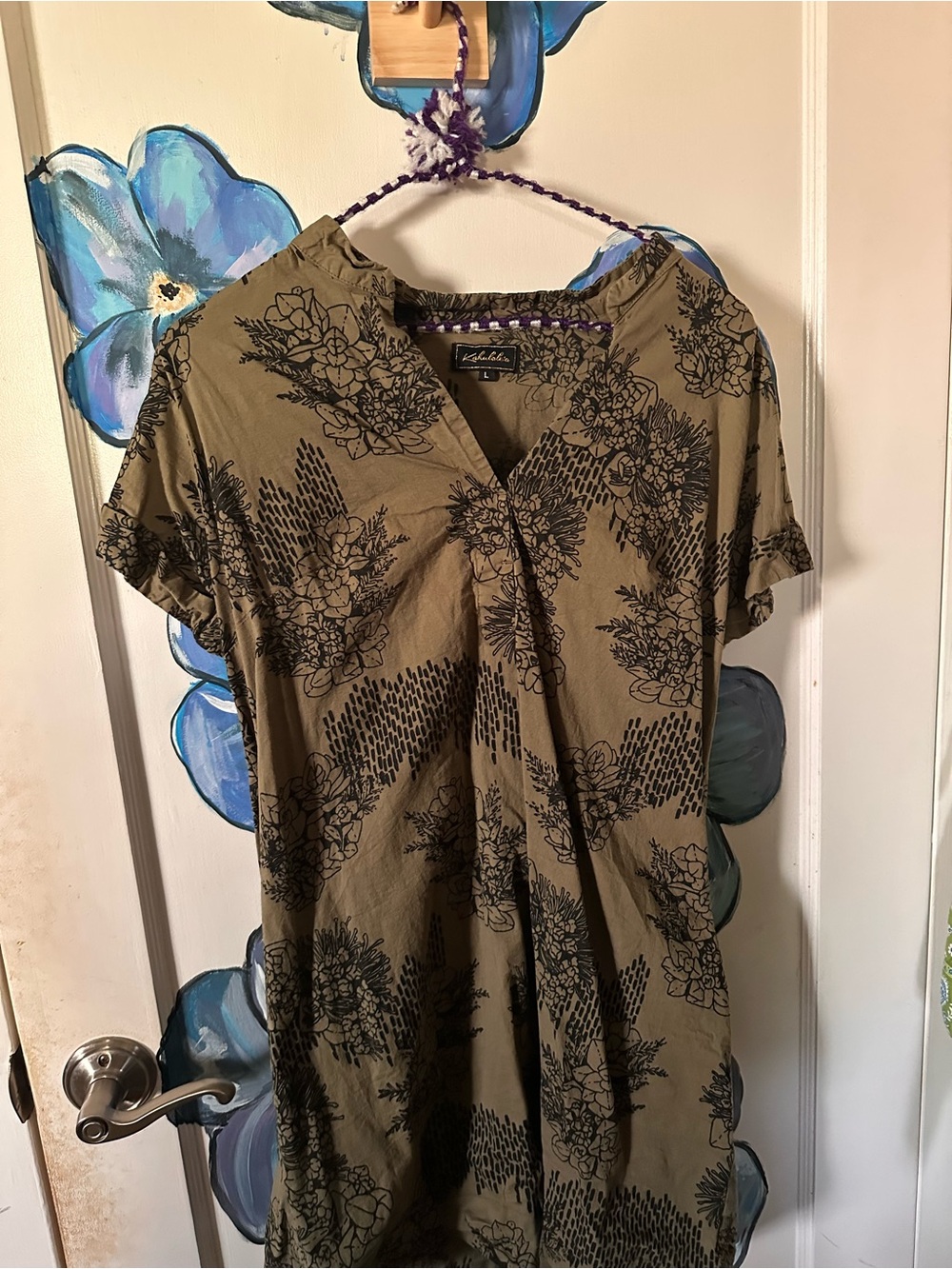 Kahulalea Olive Green Floral Short Sleeve V-Neck Top